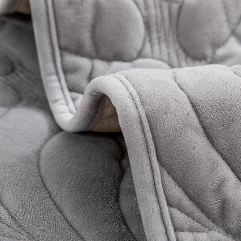 Кристальная плюшевая подушка для дивана, Простая и современная однотонная утолщенная подушка для сиденья, Теплый и нескользящий зимний чехол для дивана