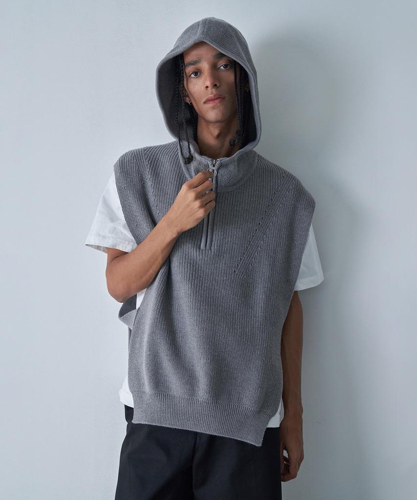 Pelote Hooded Knit Vest (Grey)