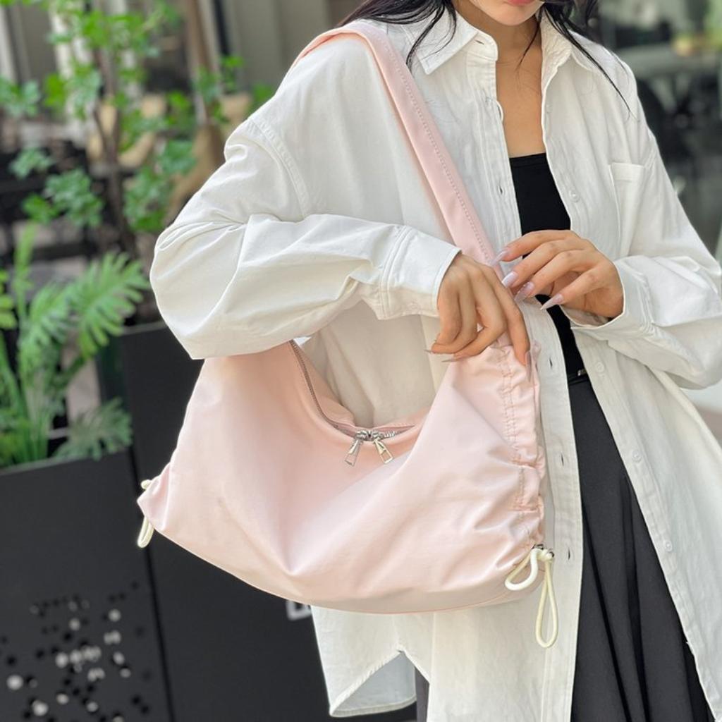 Travel Bag Women Nylon Large Capacity Daily Commute