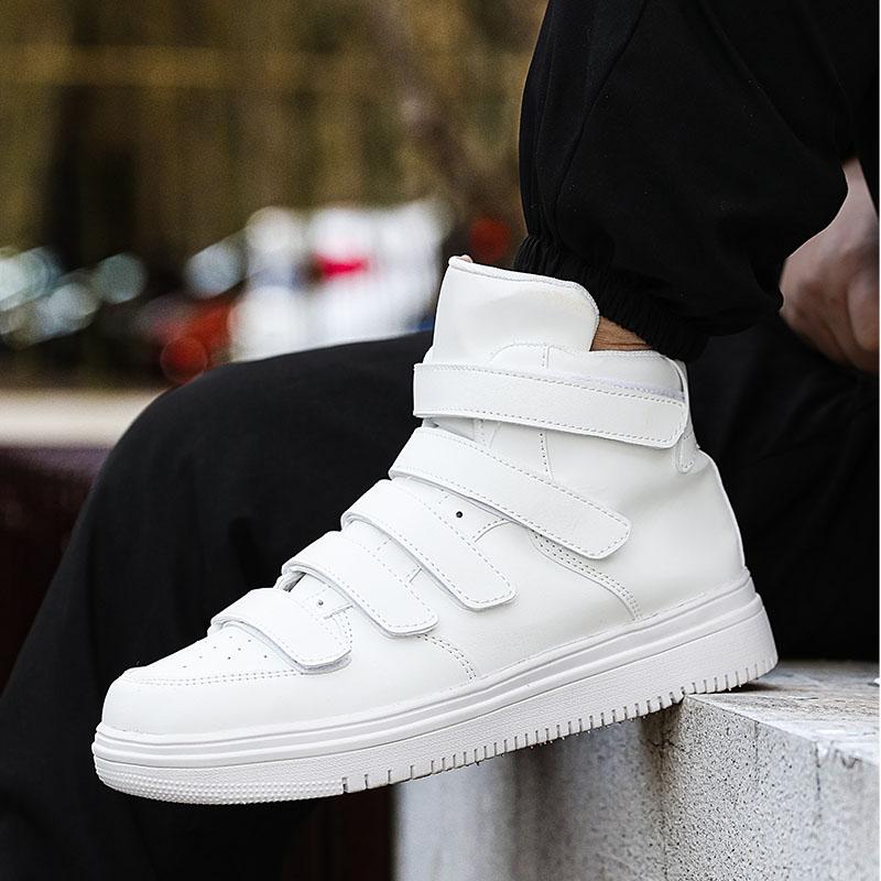 Высокая верхняя обувь Комфорт на открытом воздухе Противоскользящая ходьба Дешевая кожаная дизайнерская мужская обувь Весенние кроссовки Мужская мода Tide Man Повседневная