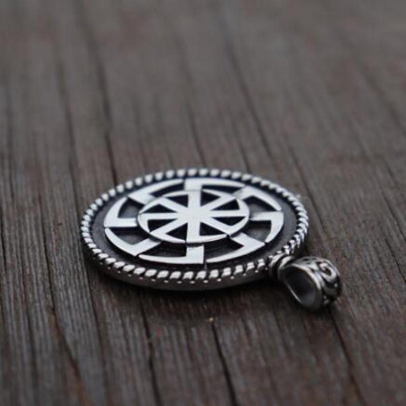 Винтажное скандинавское славянское коловрат с символом Солнца, металлическое ожерелье с подвеской, потрясающий орнамент