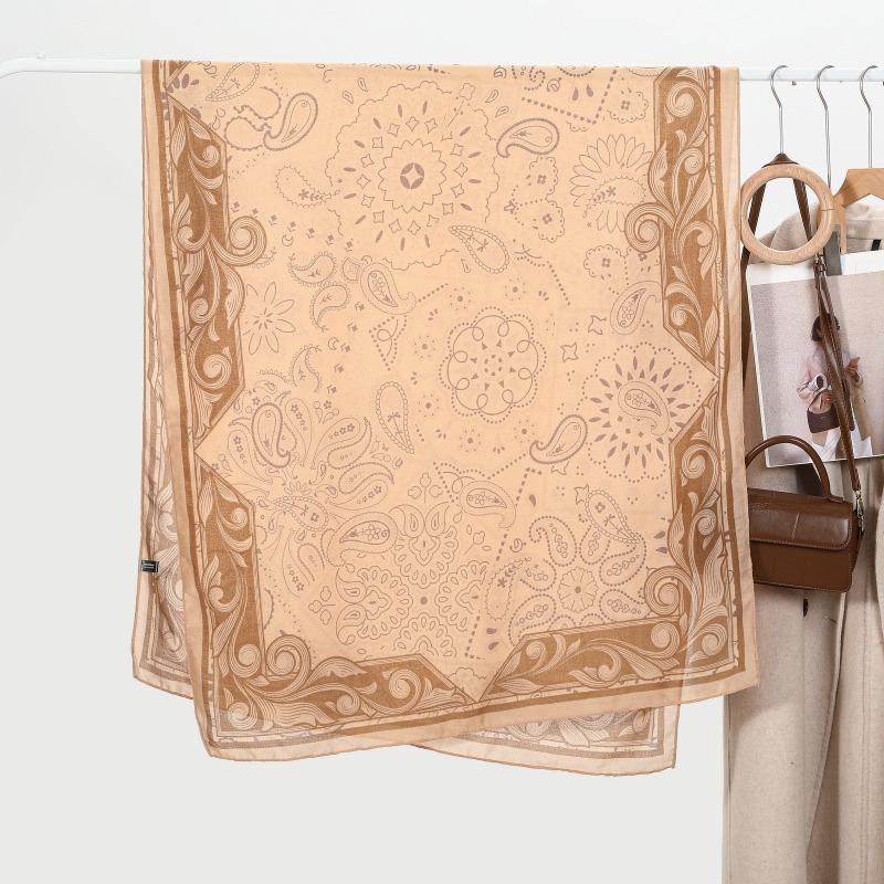 Retro Starry Sky Cashew Printed Women's Scarf Fashion Versatile Spring and Summer Beach Towel E-commerce New Products