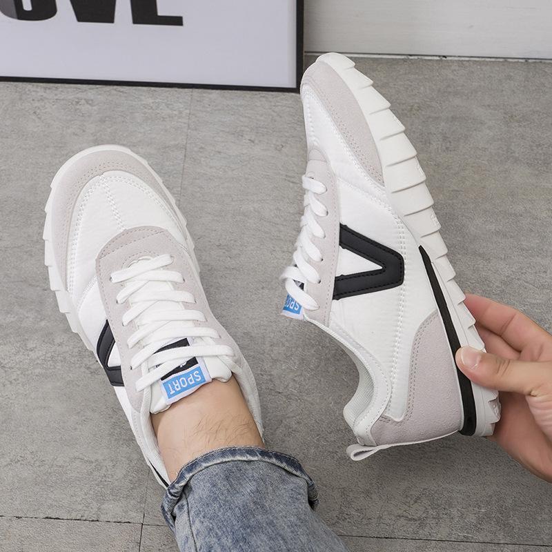 New Men's White Shoes Forrest Gump Casual Shoes for Men's Flat Heel Soft Sole Shoes Fashionable and Comfortable Men's Shoes