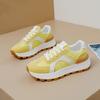 Модная женская обувь 2025 Весна Осень Новые Дышащие Нескользящие Женские Повседневные Спортивные Туфли Удобные Увеличивающие Рост Прошитые Беговые Туфли
