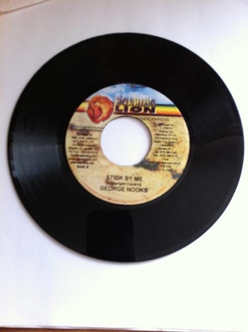 7-дюймовая пластинка GEORGE NOOKS Stick By Me NONE Roaring Lion Re 2004 Ямайка Регги Ска Даб Б/у