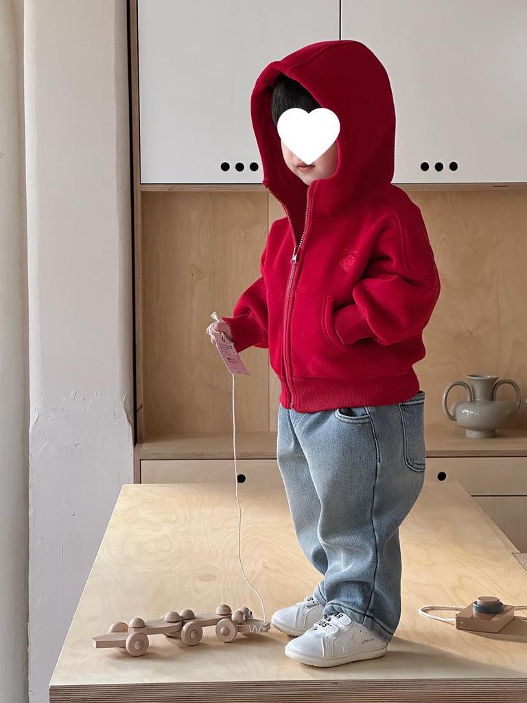 2025 Осень/Зима Корейский стиль Флисовая толстовка с капюшоном красного цвета для мальчиков – Толстый и модный теплый топ