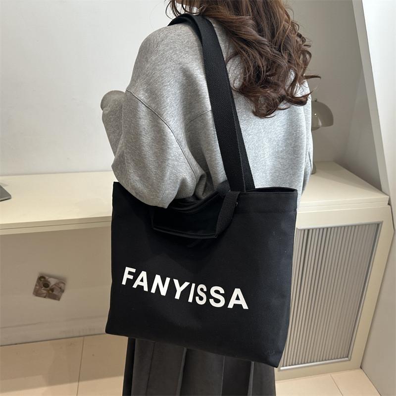Large Essential Canvas Tote Bag For Women Durable And Practical For Daily Wear