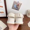Толстоподошвенные нескользящие цветные маленькие белые туфли женские лето 2025 новая мода универсальные удобные повседневные кеды на липучке