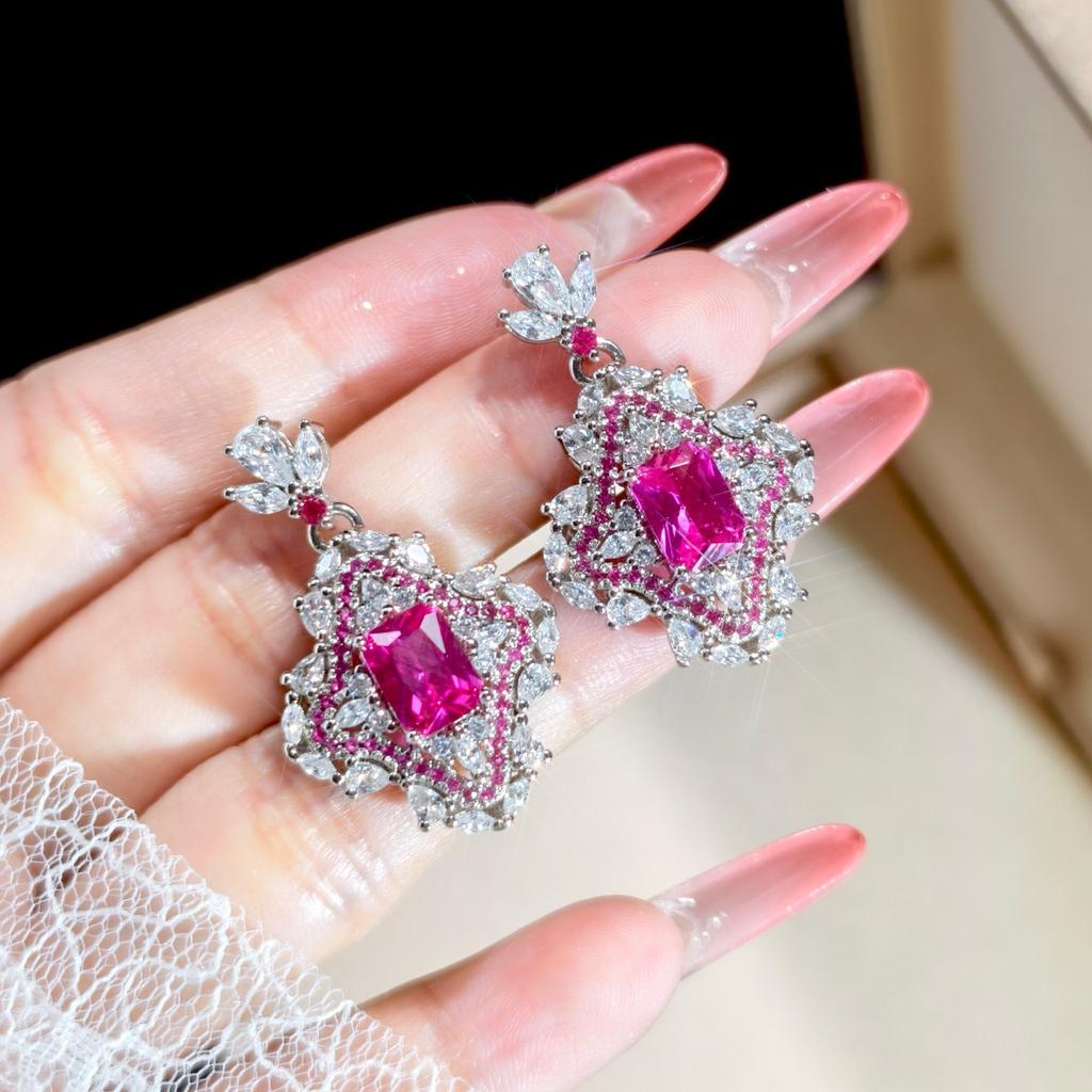 Luxury Temperament Rectangular Red Corundum Fluorescent Lamp Color-changing Full Diamond Temperament Short Earrings Women, Open Ring 2026