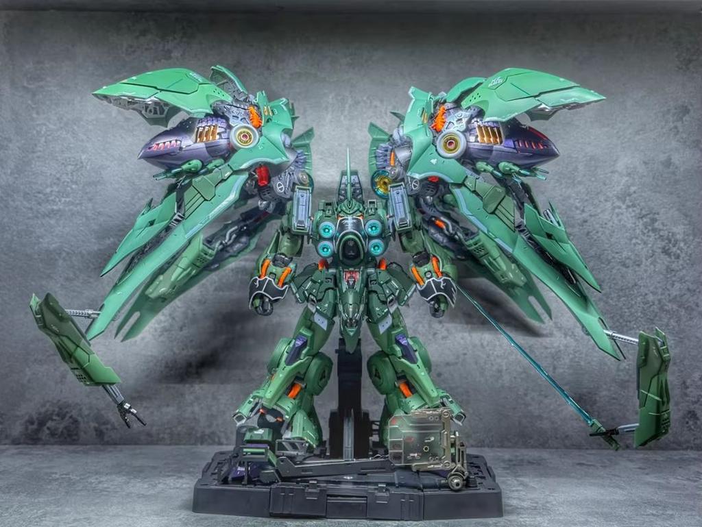 Горячий 1/100 AXIS MODEL WORKS Kshatriya Сборная модель-конструктор OSIRIS AERIAL DOMINATOR Светящаяся лампа Фигурки Пластиковая модель игрушки