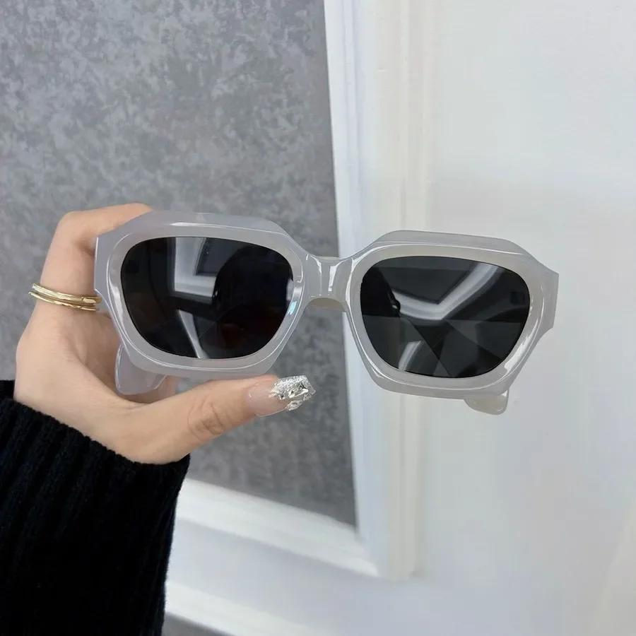 Модные квадратные солнцезащитные очки женские мужские дизайнерские брендовые роскошные солнцезащитные очки женские для улицы повседневные для путешествий
