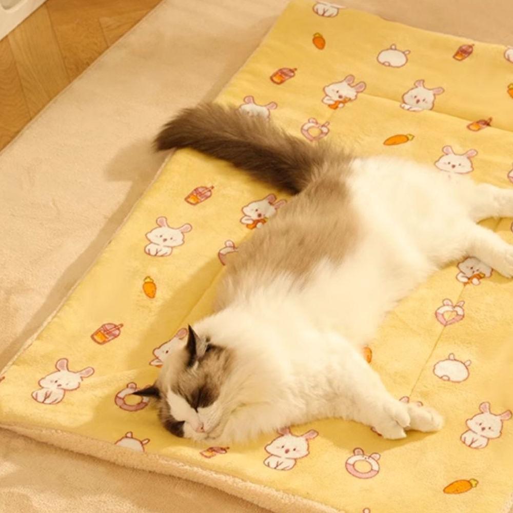 Pet Bed: Four-Season Cushion for Dogs and Cats – Warm, Comfortable Sleeping Pad and Floor Mat