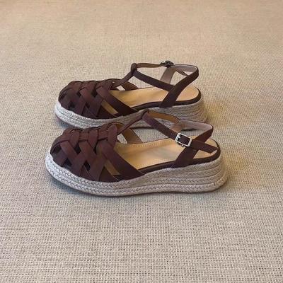 Женская обувь – Сандалии