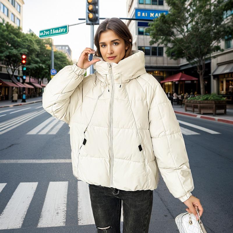 Пуховая хлопковая одежда женская короткая зимняя с капюшоном свободная утолщенная хлебная одежда хлопковая одежда женское пальто