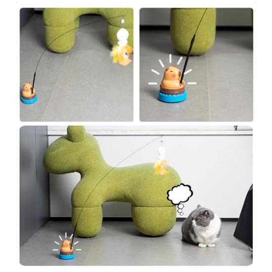 Интерактивная кошачья дразнилка-палочка, кошачья игрушка со сменными дразнилками с перьями, вращающееся на 360 градусов основание капибары, гибкая кошачья палочка