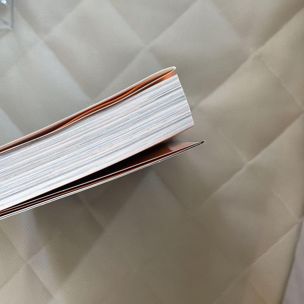 [USED] Haikyuu large-format art book