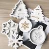 Variety Perforated Christmas Tree Snowflake Elk Bell Scented Gypsum Diffuser Tags Christmas Pendants Epoxy Resin Molds for