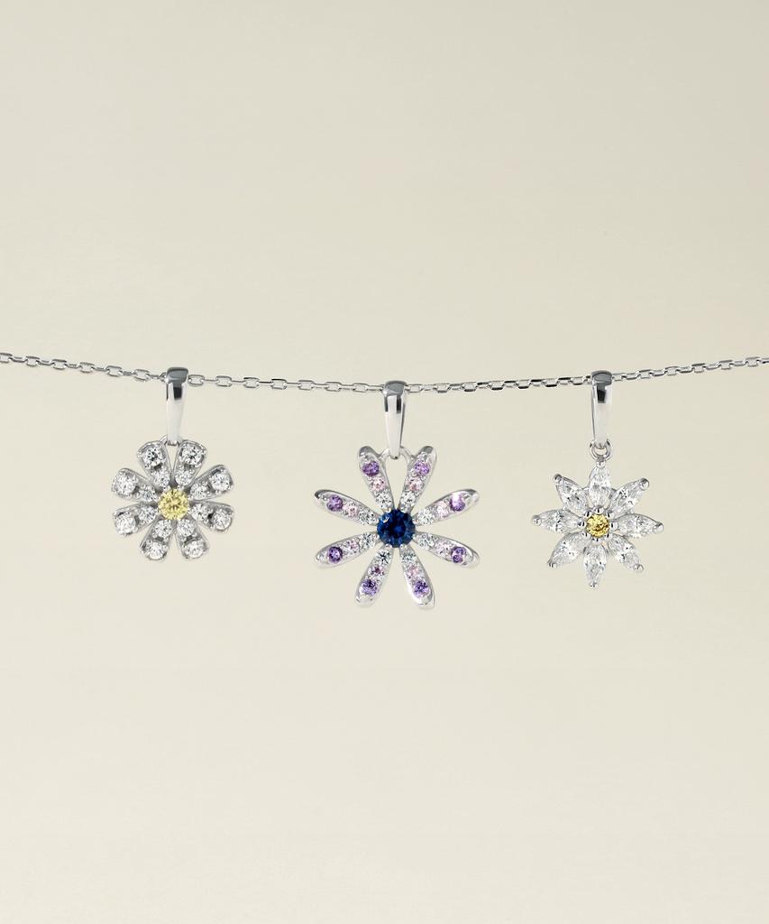 Mcel 14K Maylin Daisy Pendant