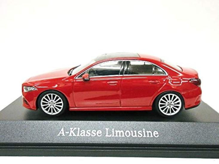 Седан на заказ 2019 W177 Mercedes-Benz 1/43 Mercedes-Benz A-Class (красный)