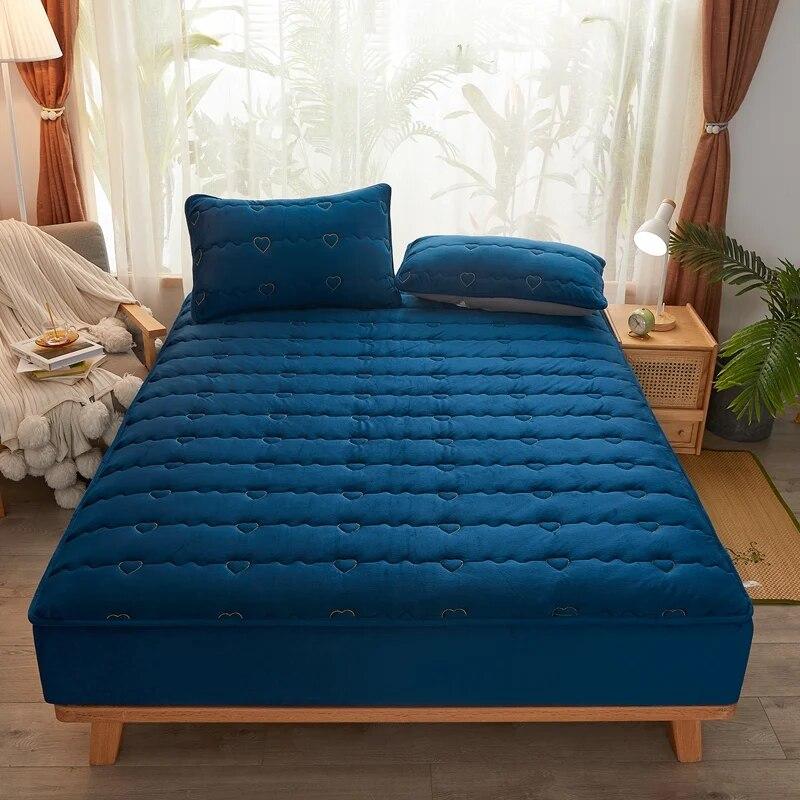 Стеганая простыня из молочного бархата из соевого волокна 160x200, мягкий защитный чехол для матраса с резинкой, зимняя плотная теплая ткань