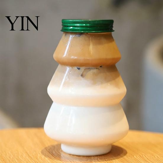 Empty Juice Bottles 5Pcs Christmas Tree Shaped Plastic Bottle, 500ml Food Grade Clear Packaging Container for Beverage Containers Cold Drink