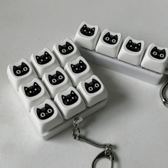 Черная кошка Fidget Keyboard 4/9 клавиш Снятие тревоги Пальцевой кликер Брелок Офис Школа Путешествия Кнопка декомпрессии Сенсорная игрушка Подвеска