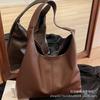 Premium Soft Leather Large Capacity Underarm Bucket Bag Women 2025 New Trendy Foreign Gas Mother Tote Bag