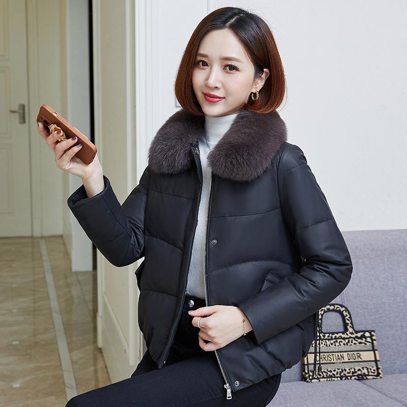 Пуховик из натуральной кожи женский короткий новый стиль зимняя женская маленькая утолщенная шуба из овчины
