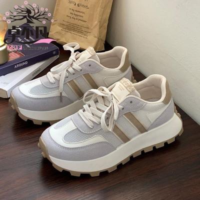 Летние тонкие сетчатые дышащие кроссовки на толстой подошве женские 2024 новые повседневные универсальные маленькие белые туфли вафельные туфли-гампы