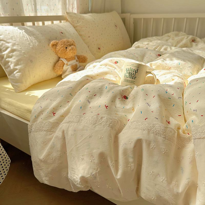 Class A double gauze bed four-piece set of girly heart lace lace sheets and quilt cover dormitory three-piece set