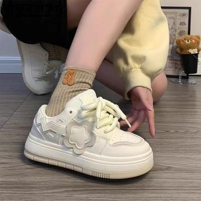 Женские белые туфли Женские весенние студенческие скейтбордисты Дышащие ретро-кеды Универсальные белые туфли