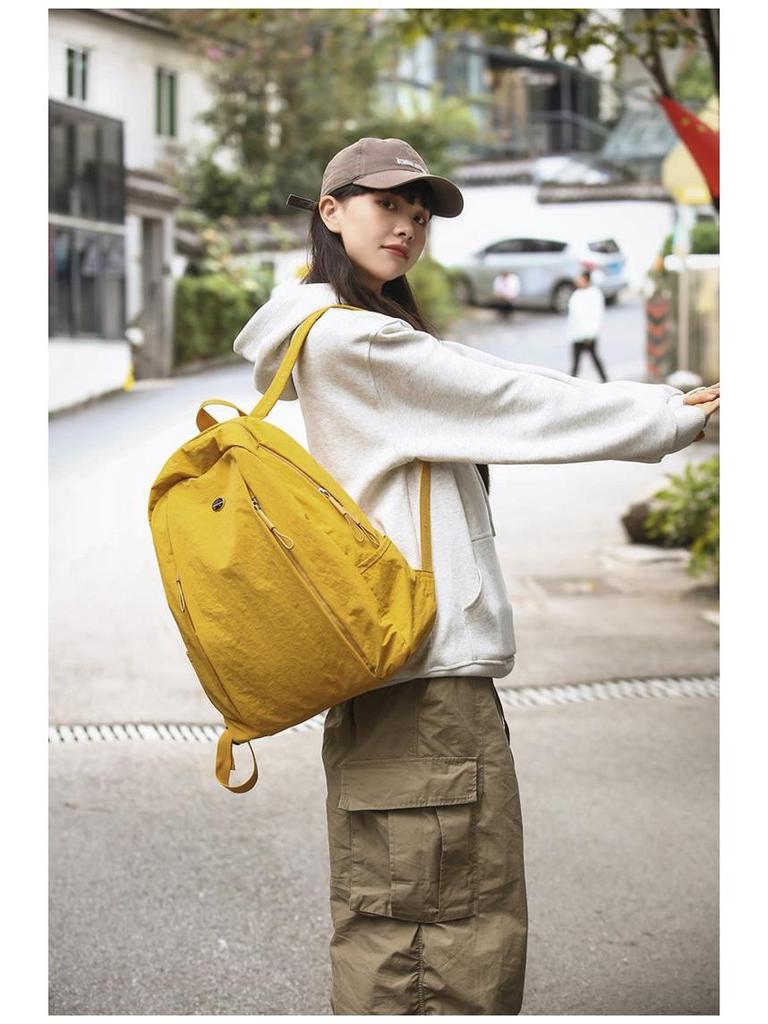Женский ультралегкий водонепроницаемый нейлоновый дорожный рюкзак - Универсальный и красочный
