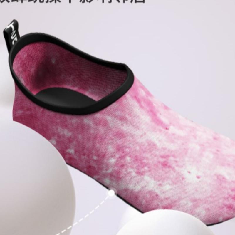 Indoor Men's and Women's Fitness Yoga Shoes Aerobics Training Dancing Silent Anti-Slip Home Soft Bottom Beach Sneaker