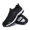 Hollow Beach Bath Men Shoes 47 Casual New Arrivals Luxurious Sneakers Sport Sepatu Snaeaker Sapatenis Runings Lofer Tnis