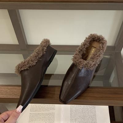 Баотоу квадратный носок полушлепанцы женская обувь носить 2025 осень и зима новый низкий каблук французский бархат мюли