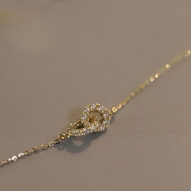 Round Double Ring Pendant Necklace, Simple Design Collarbone Chain, Perfect Gift for Girlfriend On Valentine's Day and Christmas, Versatile Neck