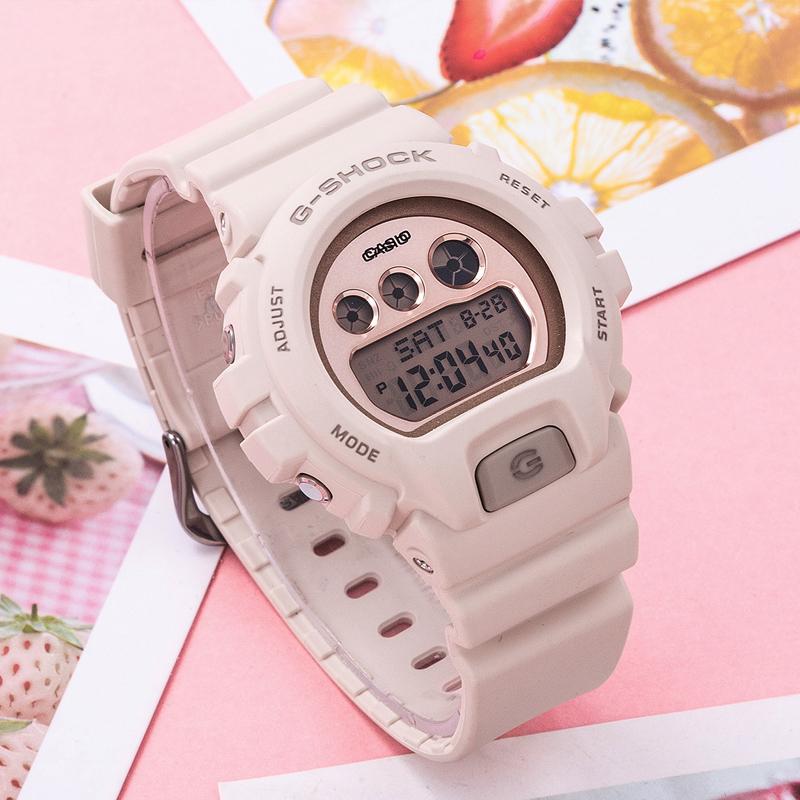 Casio Женские розовые часы GMD-S6900MC-4PR