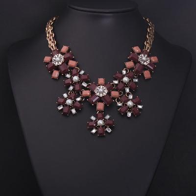 Короткое ожерелье с кристаллами и драгоценными камнями на ключице, преувеличенные ретро-модные женские аксессуары
