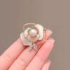 Xiaoxiangfeng Pearl Camellia Brooch, with A High-end Design Sense and A Niche Style, Is A Brooch That Prevents Exposure
