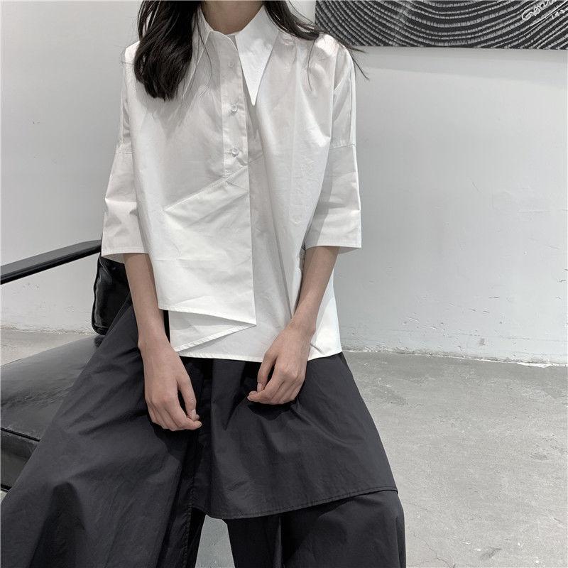 Женская блузка асимметричного кроя в стиле Харадзюку, черно-белая рубашка в японском корейском стиле, свободные топы на пуговицах, повседневная летняя мода