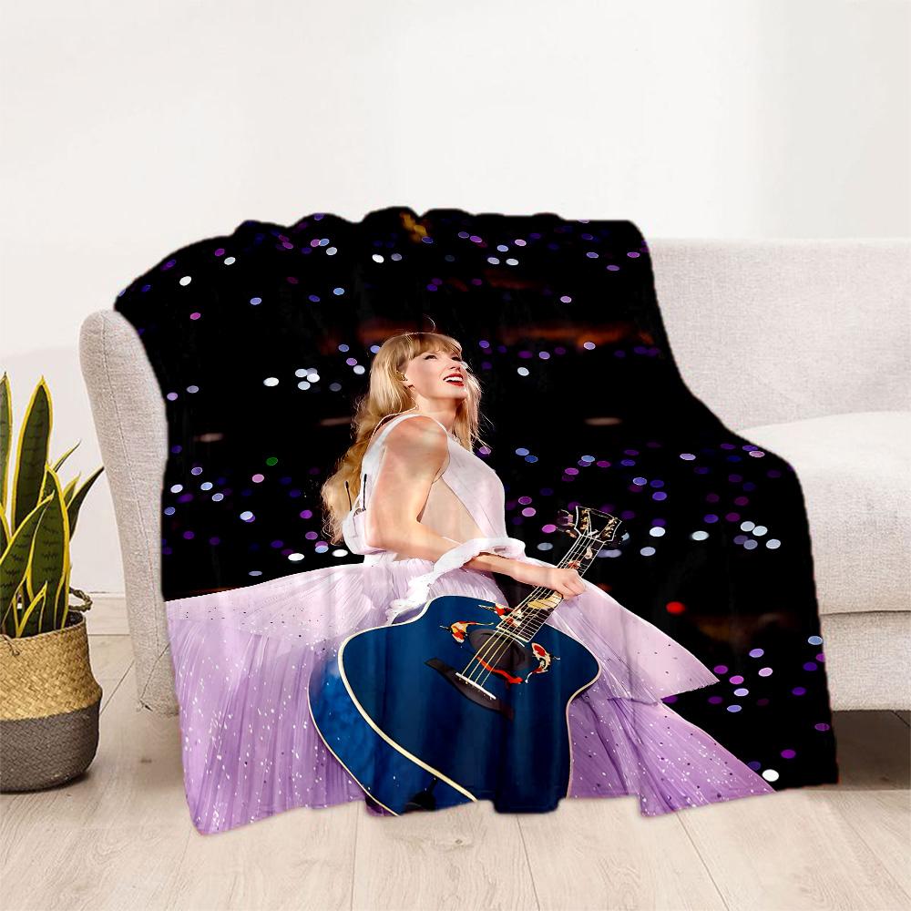 Musician Performing Live Concert. Flannel Blanket-Soft and Suitable for Sofas,Beds,Offices,Travel,All Seasons,Great Gift for Holidays and Birthdays.