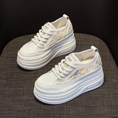 Женская обувь – Кроссовки