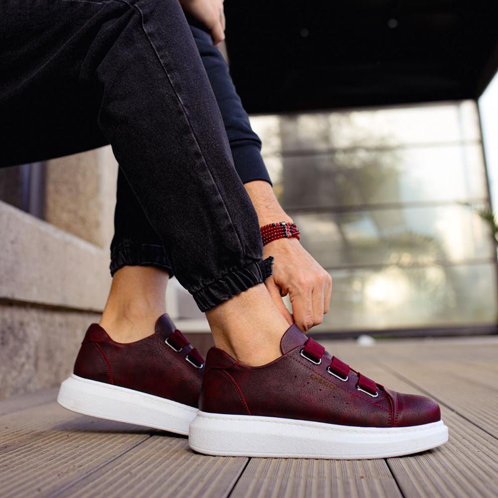 Chekich Мужская обувь Кроссовки белого цвета из искусственной кожи Летний сезон на резинке Удобные модные спортивные легкие дышащие CH253