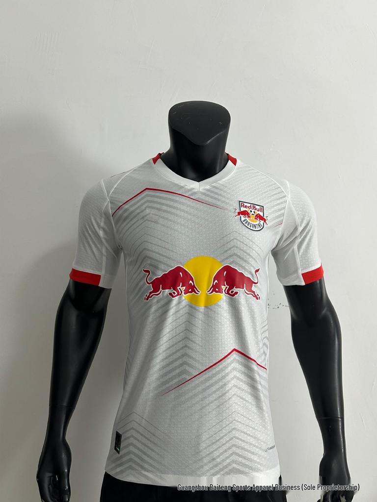 2526 Футбольные майки: Челси, Вулверхэмптон, Лиссабон, Эвертон, Ривер Плейт, Кукута, Атлетико Насьональ - Домашний и Выездной