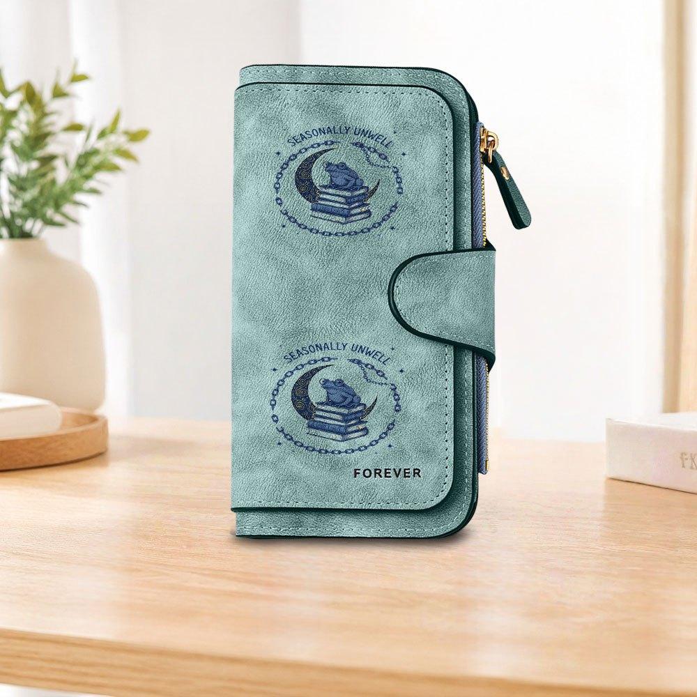Moonlight Book Frog Long Zipper Wallet, Large Capacity Card Holder, Unisex Clutch Bag, Fashionable Zipper Coin Purse, Suitable for Daily Use, A Great