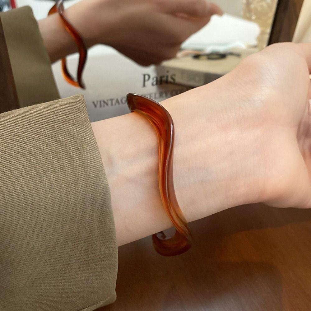 Ретро Глиттер Акриловый Браслет Винтажный Геометрический Неправильной Формы Браслет Желейного Цвета Широкий Браслет Женский