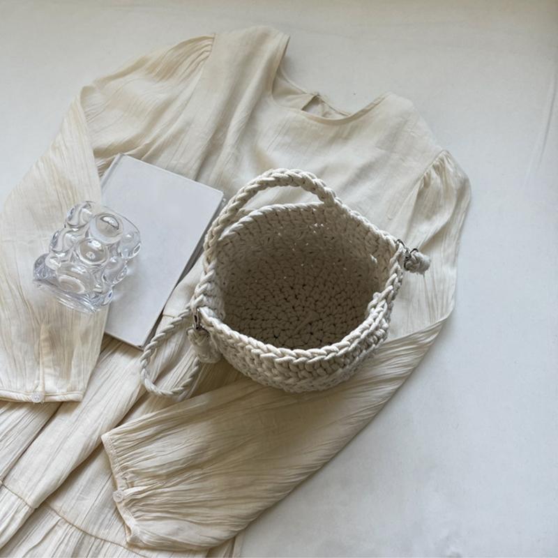 Spring/Summer Fashion Solid Color Small Handbag Art Retro Woven Shoulder Bag Hollow Mini Cute Crossbody Bucket Bag CLE