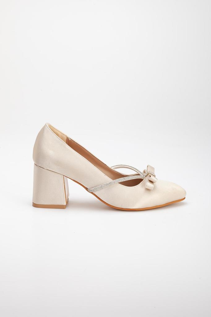 Женские большие туфли из атласной кожи больших размеров с бантиком и высоким каблуком