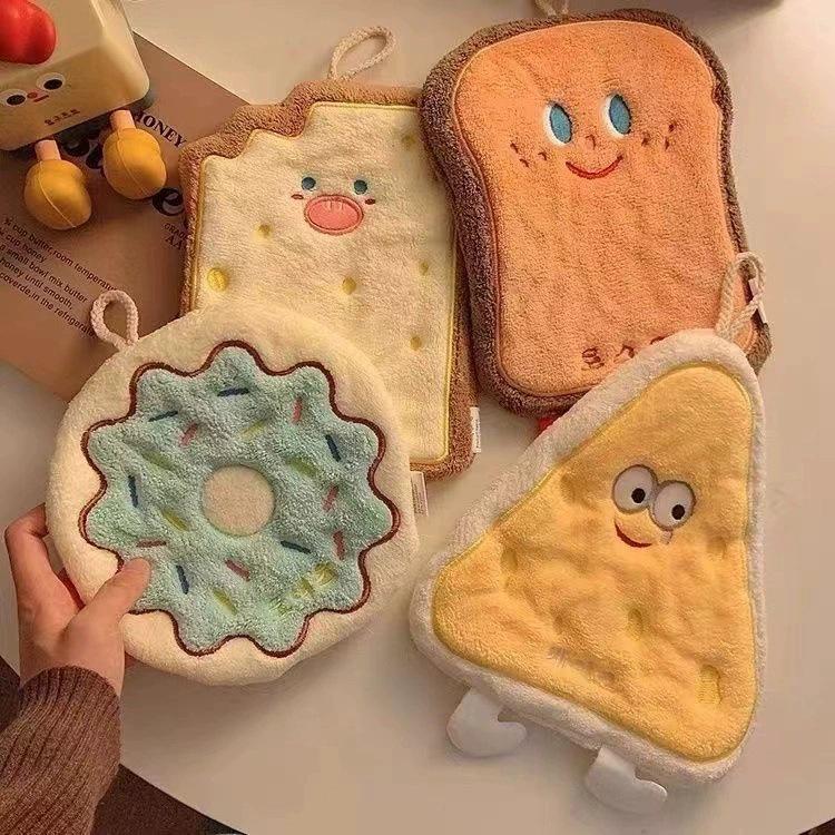 Полотенце для рук из кораллового флиса с мультяшным дизайном сыра - Впитывающее и плотное для ванной/кухни