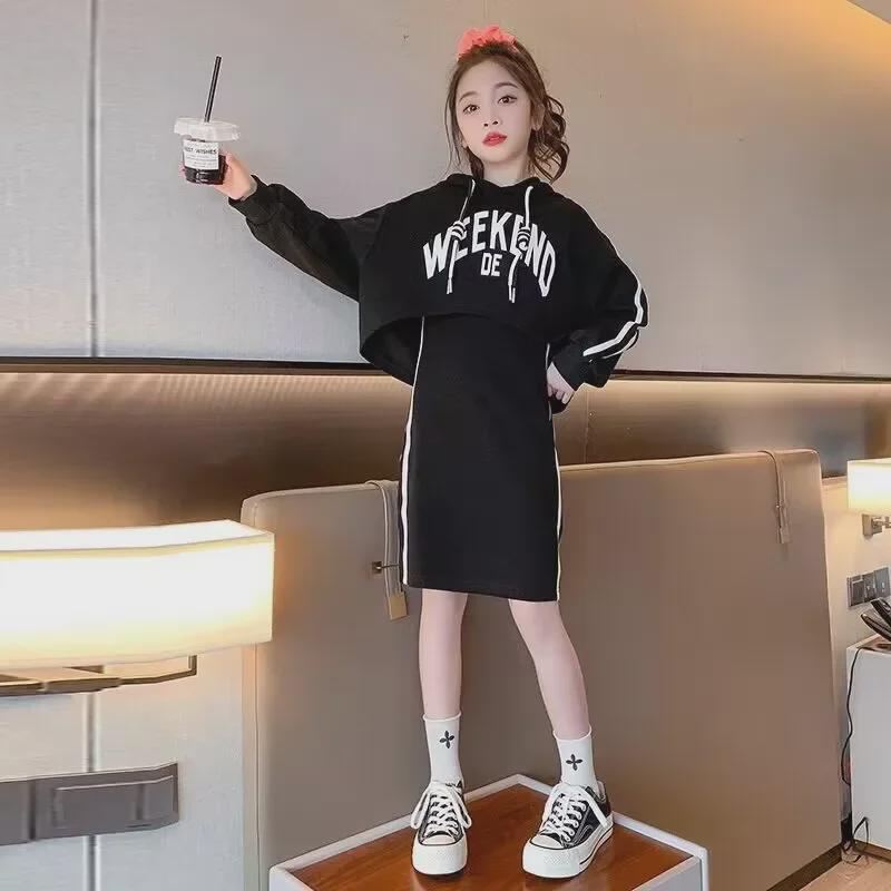 Стильный комплект из толстовки с капюшоном и юбки для девочек - корейский комплект из двух предметов на весну/осень